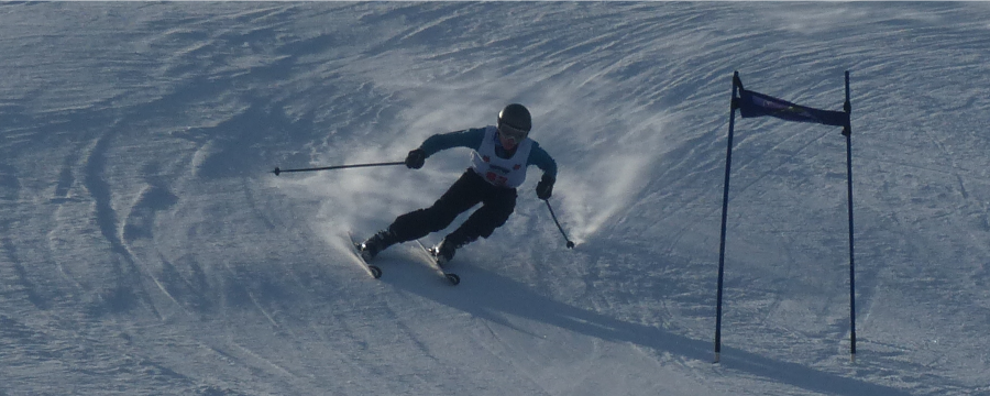 Więcej o: ZSZiP w narciarstwie o „Mały Puchar Burmistrza” w Jaworkach